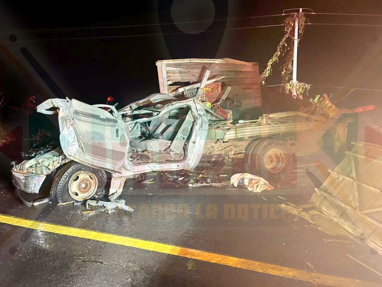 PRENSADO AL IMPACTARLO UNA CAJA DE TRAILER EN LA CARRETERA 15 TPC-MZT