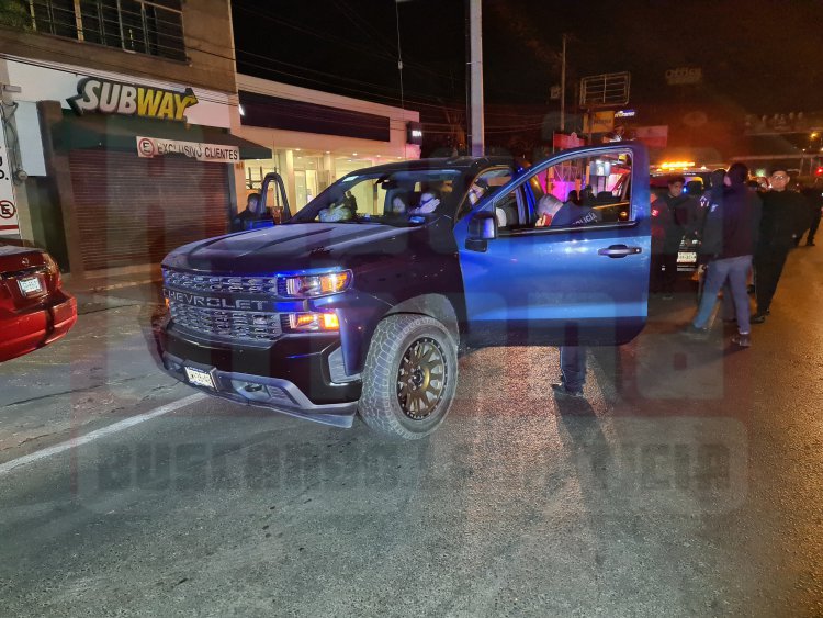 EBRIO ARROLLA A POLICIAS VIALES DOLOSAMENTE