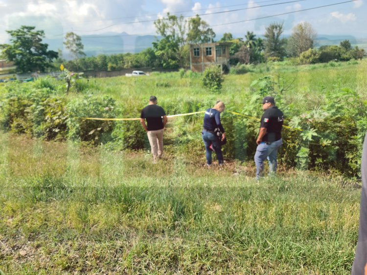 MASCULINO PIERDE LA VIDA EN EXTRAÑA SITUACIÓN EN LA CARRETERA FEDERAL 15 LIBRE TPC-GDL