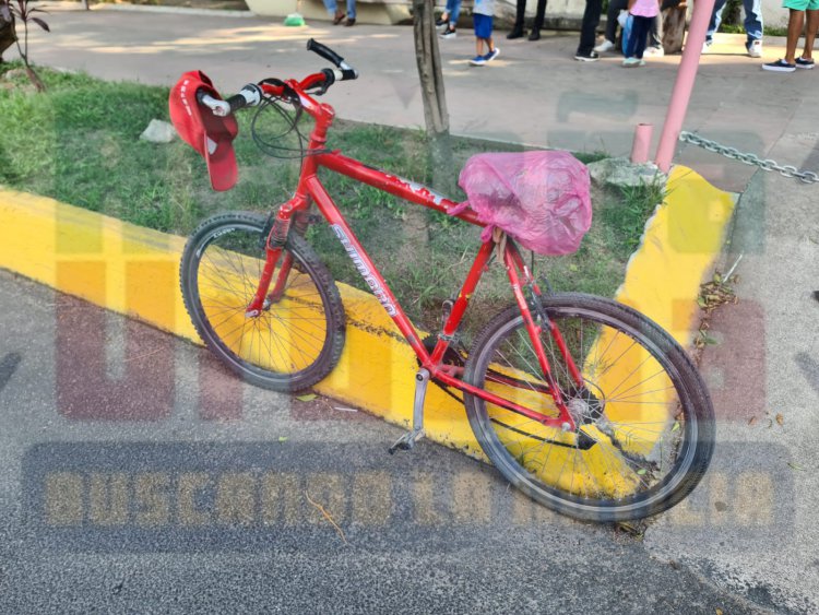 SE CRUZA LA AV INSURGENTES EN SU BICICLETA Y TERMINA LESIONADO