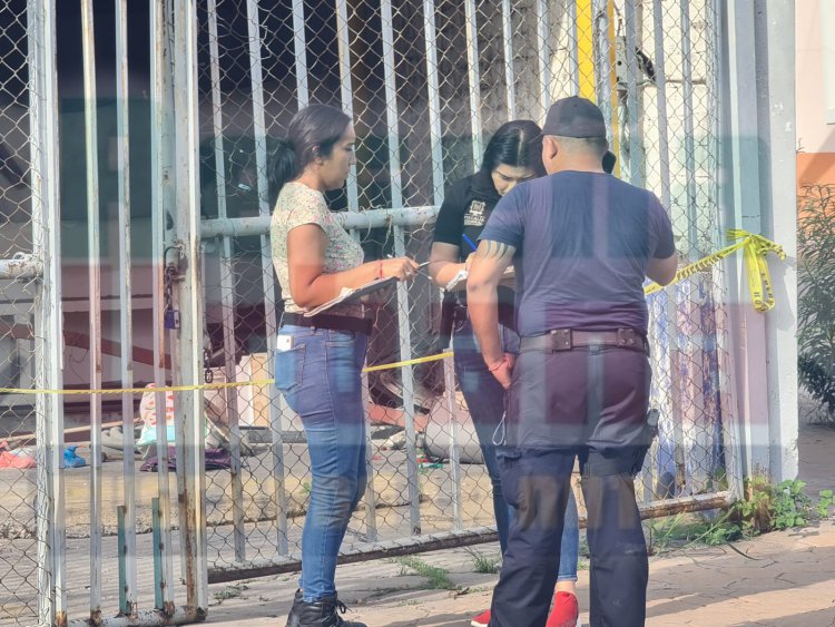 UNIDAD DE PROTECCIÓN A LA MUJER RESCATAN A FEMENINA EN EL CENTRO