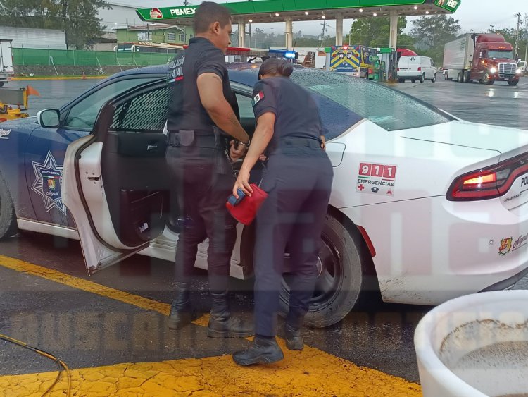 LO MANDA AL HOSPITAL UN AUTOBUS EN EL LIBRAMIENTO CARRETERO