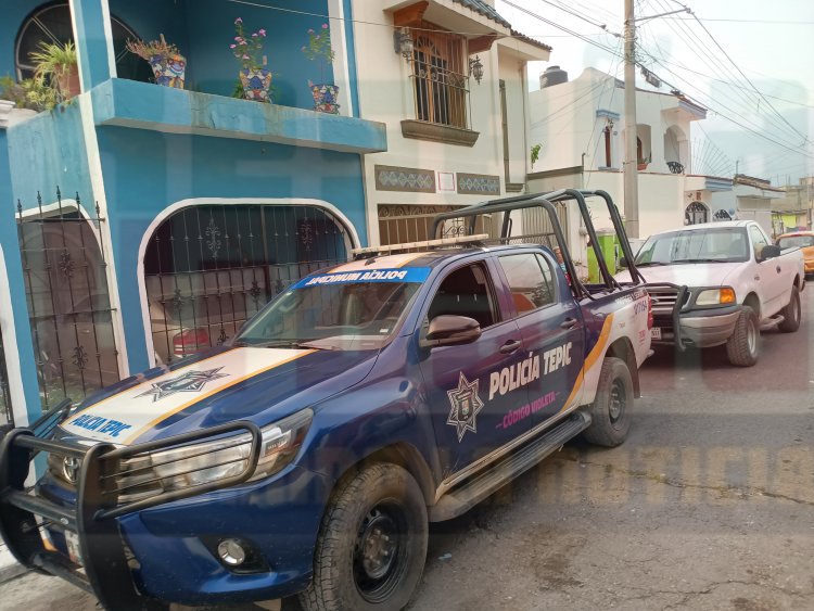 LO ATORA LA POLICÍA MUNICIPAL ROBANDO