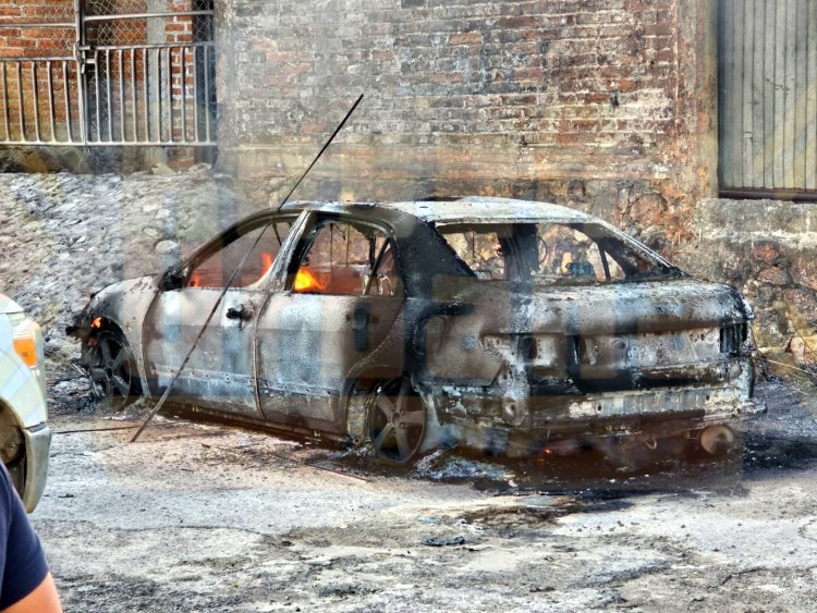 EXPLOSIÓN EN BODEGA DE VENTA CLANDESTINA DE GASOLINA Y CERVEZA