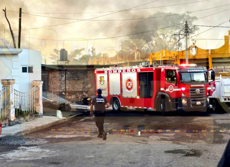 EXPLOSIÓN EN BODEGA DE VENTA CLANDESTINA DE GASOLINA Y CERVEZA