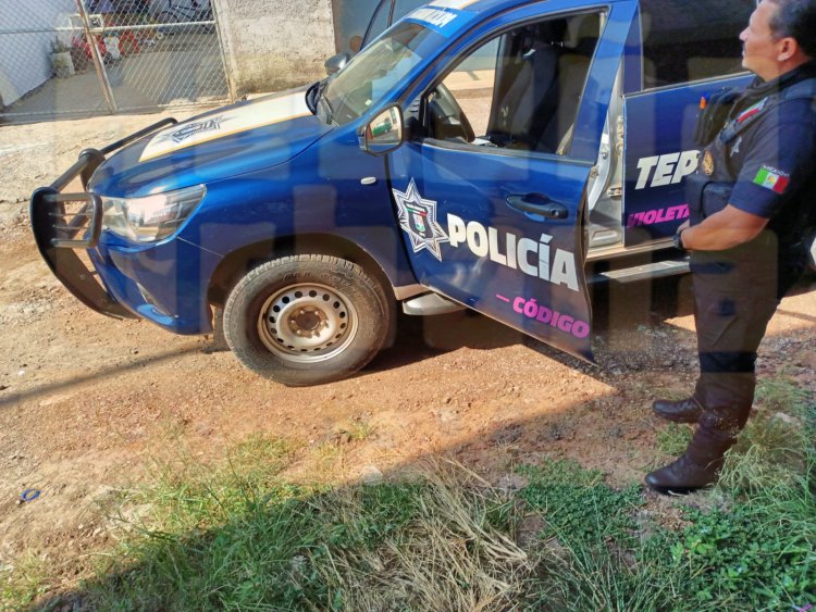 RECUPERA TAXI ROBADO LA POLICÍA ESTATAL