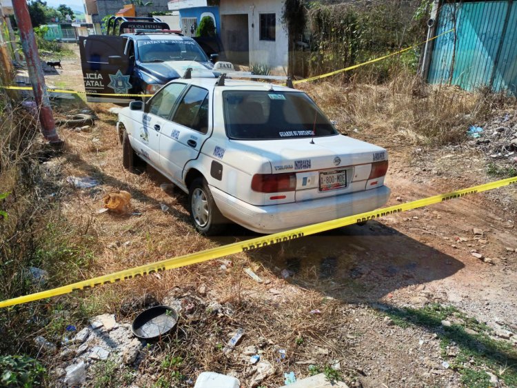 RECUPERA TAXI ROBADO LA POLICÍA ESTATAL