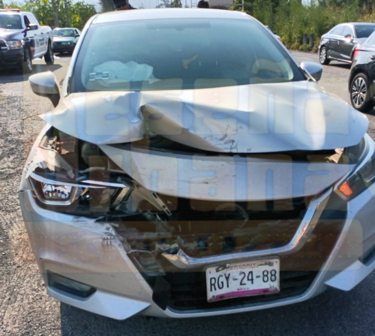 CARAMBOLA DE TRES VEHICULOS EN EL LIBRAMIENTO