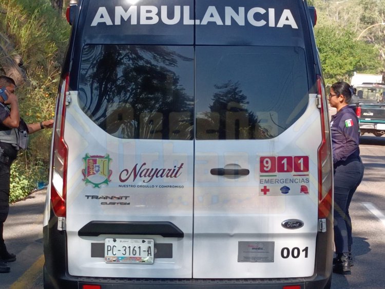 VOLCA CAMIONETA DE LUJO CON MIEMBRO DE LA DINASTÍA ECHEVARRIA