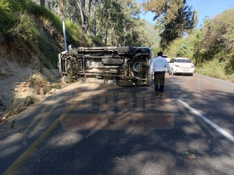 VOLCA CAMIONETA DE LUJO CON MIEMBRO DE LA DINASTÍA ECHEVARRIA