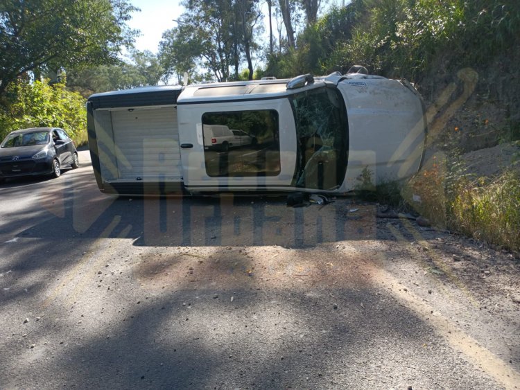 VOLCA CAMIONETA DE LUJO CON MIEMBRO DE LA DINASTÍA ECHEVARRIA