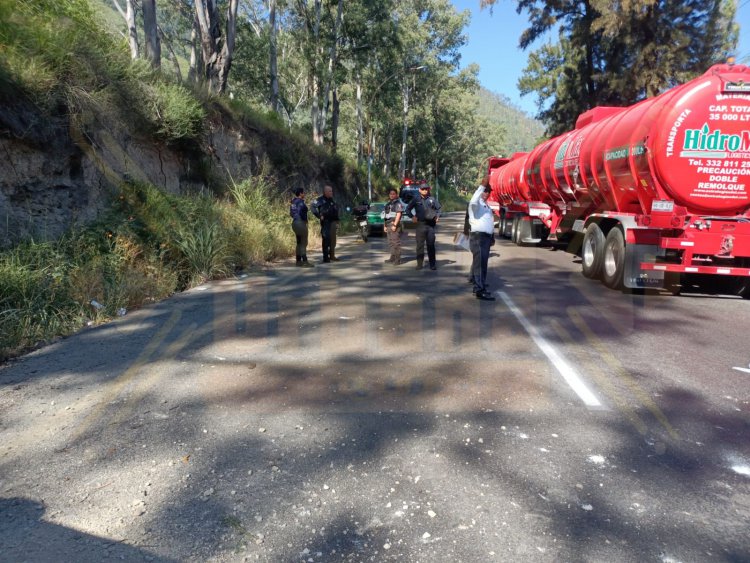 VOLCA CAMIONETA DE LUJO CON MIEMBRO DE LA DINASTÍA ECHEVARRIA