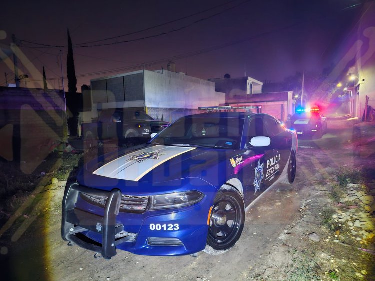 QUEDA PRENSADA UNA FEMENINA EN ACCIDENTE EN EL LIBRAMIENTO