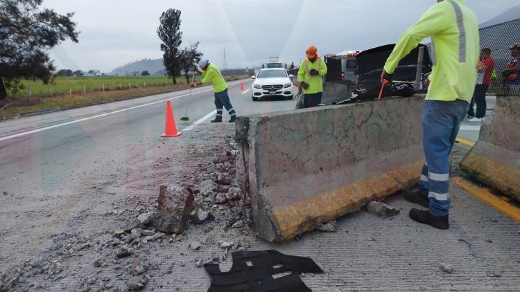 SUBURBAN LE AVIENTA BLOQUE A CAMIONETA EN LA PISTA GDL-TPC