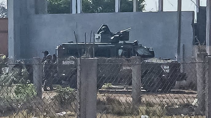 ENFRENTAMIENTO EN EL DORADO, SINALOA; ENTRE CIVILES ARMADOS Y MILITARES