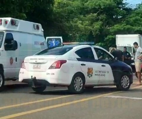 TAXI DEJA UN LESIONADO EN LA FEDERAL 200 TPC-PTO VALLARTA