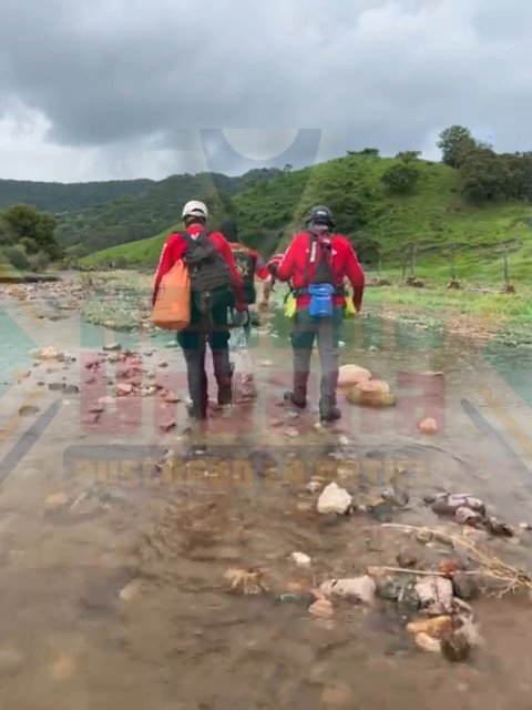 BUSCAN A JOVEN DESAPARECIDA EN AMATLÁN DE CAÑAS Y ETZATLÁN, JALISCO