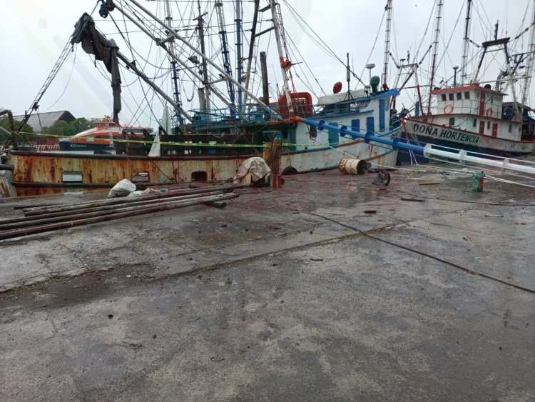 SIN VIDA MASCULINO EN EXPLOSION DE BARCO PESQUERO