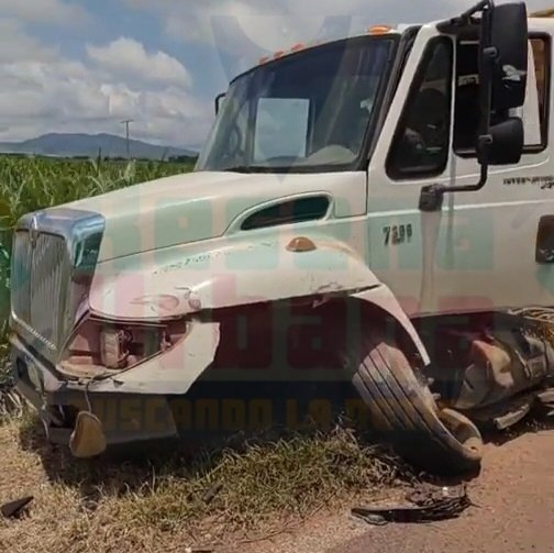 ACCIDENTE EN EL MPIO DE XALISCO DEJA 2 LESIONADOS