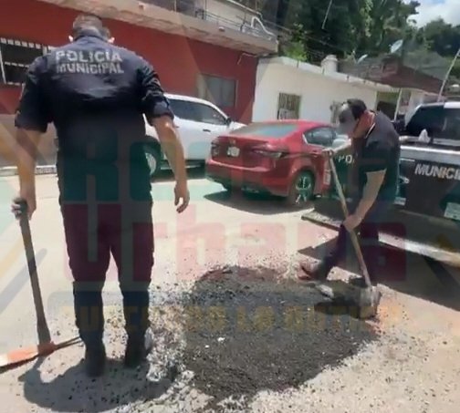 DENIGRA A POLICÍAS DE SANTIAGO SU PRESIDENTE MUNICIPAL