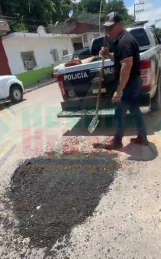 DENIGRA A POLICÍAS DE SANTIAGO SU PRESIDENTE MUNICIPAL