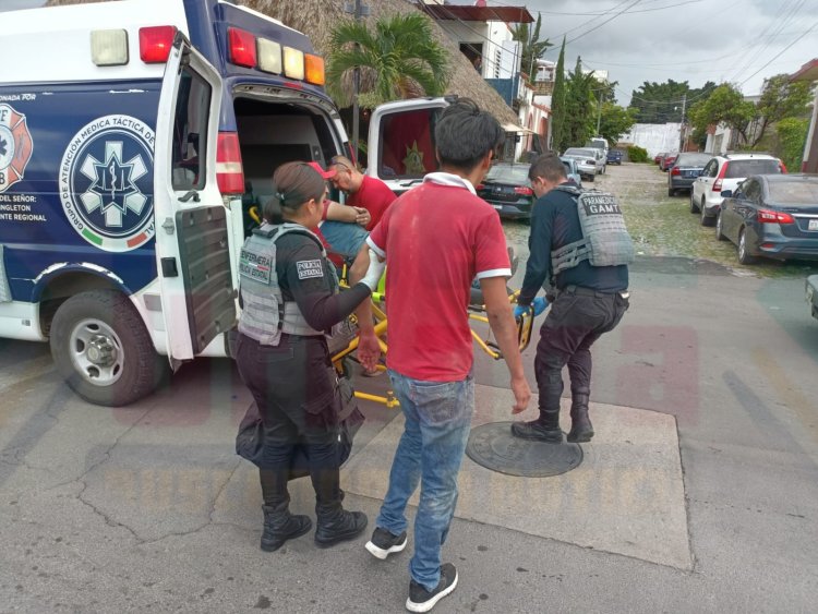 CAMIONETA DEJA 2 LESIONADOS EN LA COL 15 DE MAYO